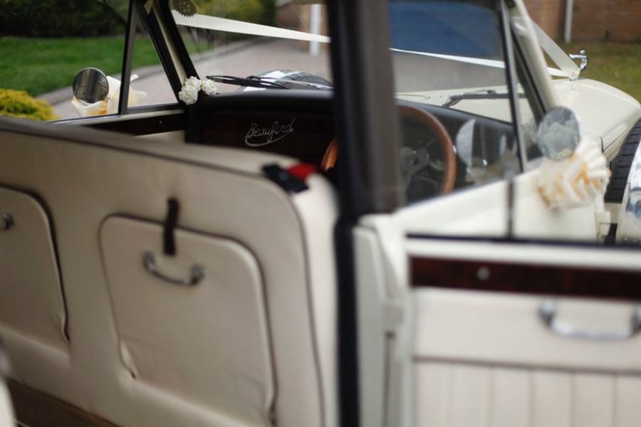 Beauford Tourer - Ariana Prom car hire
