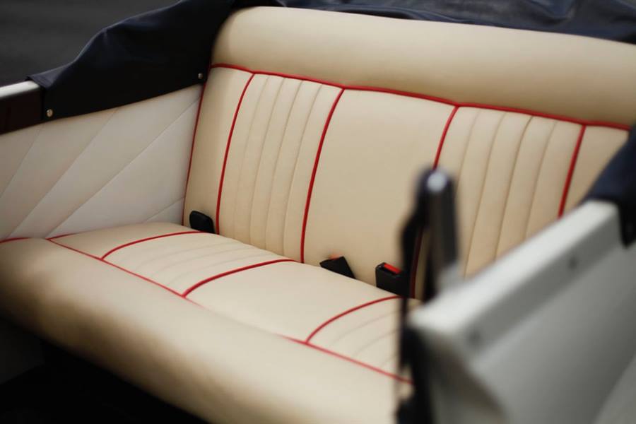 Beauford Tourer - Violet Prom car hire