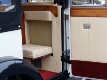 Regent Laundalette - Rosie Prom car hire