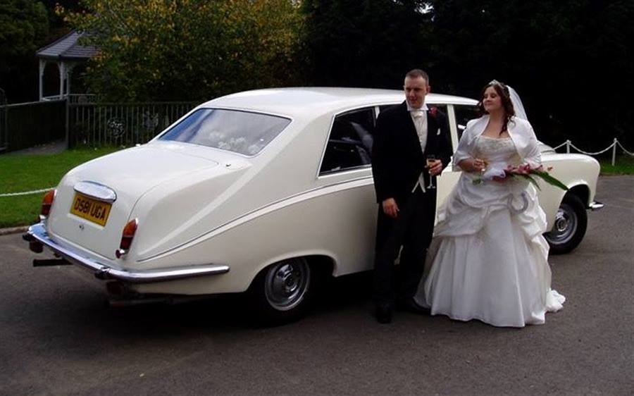 Daimler DS420 Prom car hire